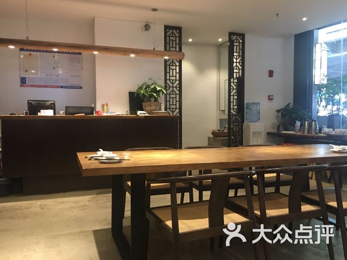 milan米兰_德尚：希望球队能击败乌拉圭 法国队大门向新人