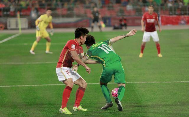 
上海上港意外输给北京国安 士气方面有很大隐忧 亚冠形势不乐观_milan米兰(图1)