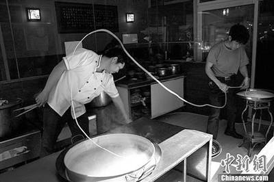 milan米兰|老舒梅切尔:内马尔被侵犯时像快要死了,我不想在场上看见他(图3) 米兰官方网站